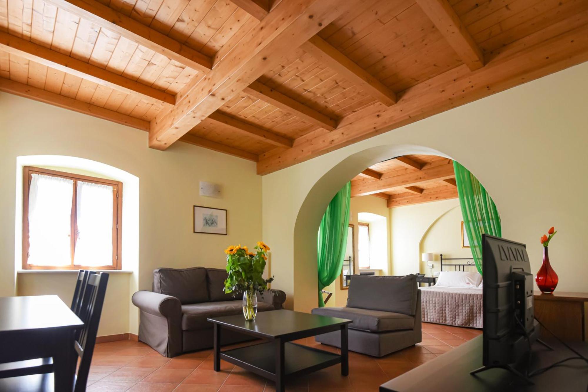 Locanda Il Monastero Ortonovo Extérieur photo